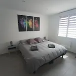 Le Cubry Holiday home Moussy (Marne)