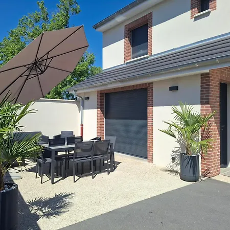 Le Cubry Holiday home Moussy (Marne)
